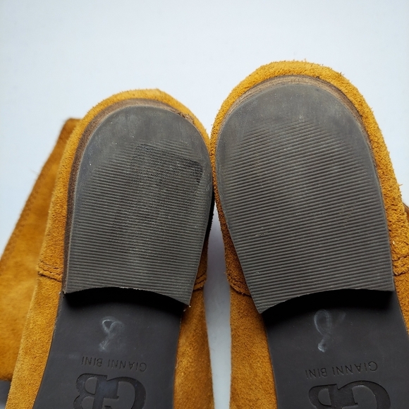 Gianni Bini Ankle Boots Slip-on Slouchy Almond Bootie Buckle Accent Camel Tan 8M - Picture 9 of 9